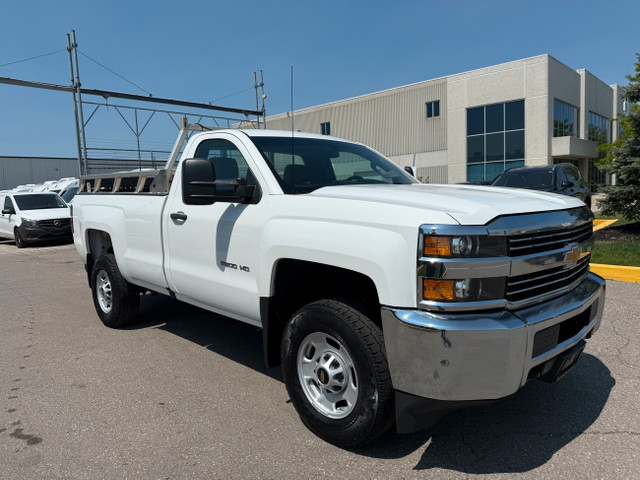 2016 Chevrolet SILVERADO HD Work Truck in Cars & Trucks in Oakville / Halton Region - Image 3