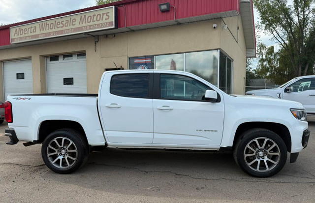 2021 CHEVROLET COLORADO CREW CAB 4X4 WE FINANCE  in Cars & Trucks in Edmonton