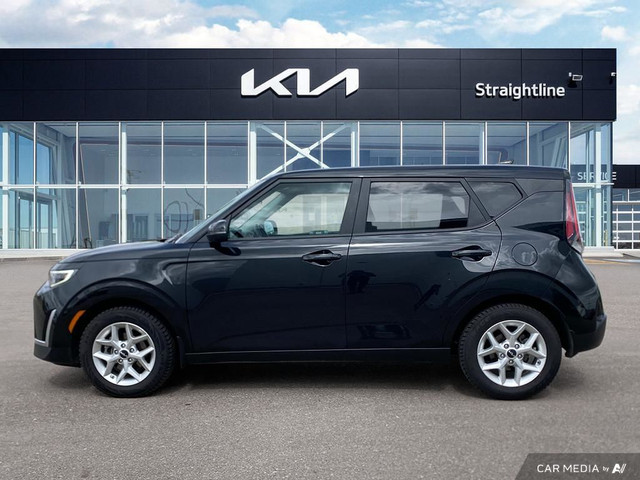 2023 Kia Soul EX Compact SUV, Big Features in Cars & Trucks in Medicine Hat - Image 4