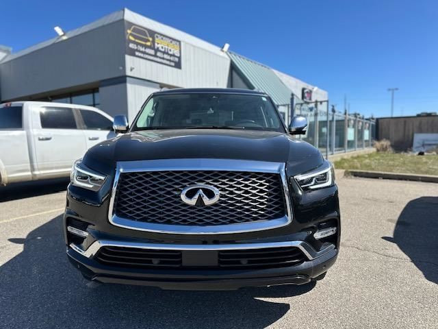  2019 Infiniti QX80 LUXE 7-Passenger-NO ACCIDENTS- DEALER SERVIC in Cars & Trucks in Calgary - Image 2