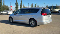 EXECUTIVE CROSSTOWN DEMO! This 2024 CHRYSLER VOYAGER LX has the following options Cloth Bucket Seats... (image 5)