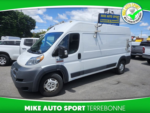 RAM ProMaster fourgonnette utilitaire 2500 toit élevé 159 po 201 in Cars & Trucks in Laval / North Shore - Image 2