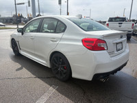 PRICING POLICY:**All advertised pricing reflects our special financing offer. A $2,200 finance incen... (image 8)