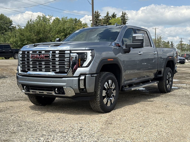 2025 GMC Sierra 3500HD Denali in Cars & Trucks in Edmonton - Image 3