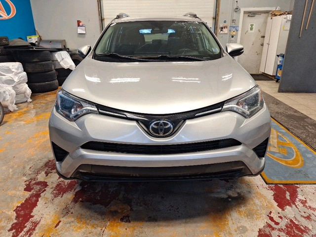 2018 Toyota RAV4 LE AWD! BACK UP CAMERA! FINANCE NOW! in Cars & Trucks in Bedford - Image 2