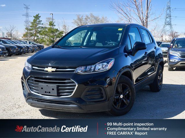 2021 Chevrolet Trax LS | Clean Carfax | Carplay | Android Auto in Cars & Trucks in Edmonton