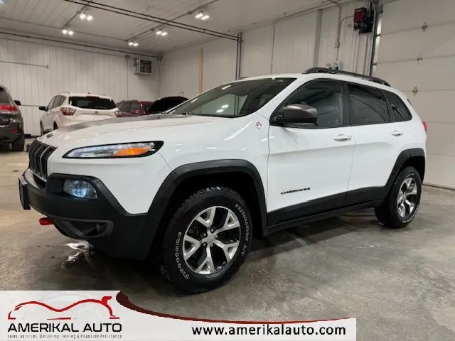 2016 Jeep Cherokee Trailhawk 4X4 *LOADED* SAFETIED *CLEAN TITLE*