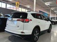 **SPRING SPECIAL!** FEATURING : AWD, ECO MODE, SPORT MODE, SUNROOF, WELL EQUIPPED! FINISHED IN WHITE... (image 3)
