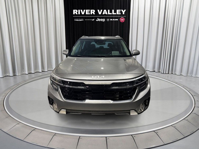 2024 Kia Seltos in Cars & Trucks in Strathcona County - Image 2