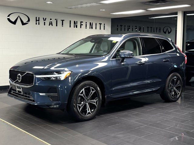 2022 Volvo XC60 Momentum - No Accidents | Apple CarPlay in Cars & Trucks in Calgary