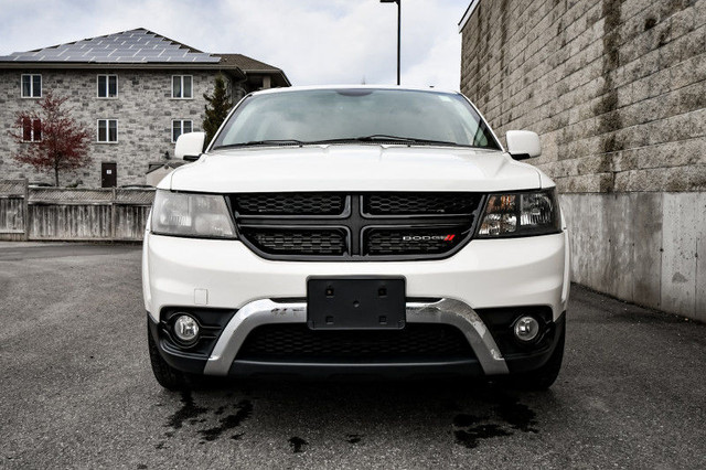 2018 Dodge Journey Crossroad • HEATED LEATHER • POWER SEAT • SIR in Cars & Trucks in Kingston - Image 4