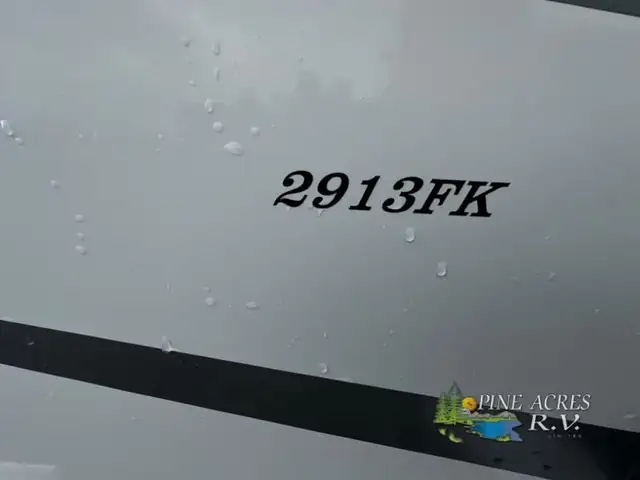 2025 Dutchmen RV Astoria 2913FK in Travel Trailers & Campers in Truro - Image 8