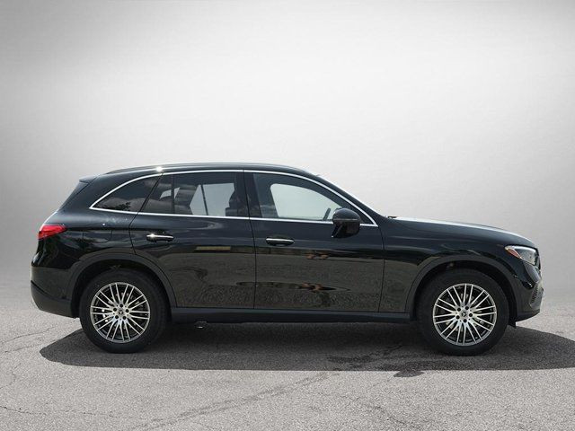 2024 Mercedes-Benz GLC GLC 300 in Cars & Trucks in Windsor Region - Image 4