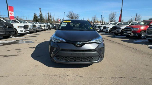 2021 Toyota C-HR | Cloth Seats | Apple CarPlay in Cars & Trucks in Edmonton - Image 4