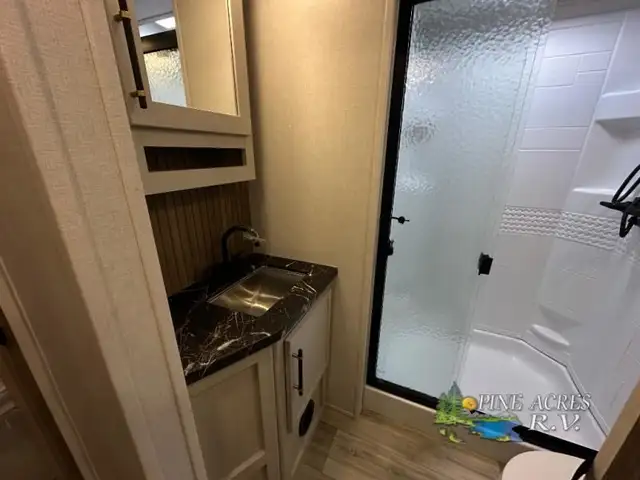 2025 Dutchmen RV Astoria 250RD (HALF TON TOWABLE) in Travel Trailers & Campers in Truro - Image 21