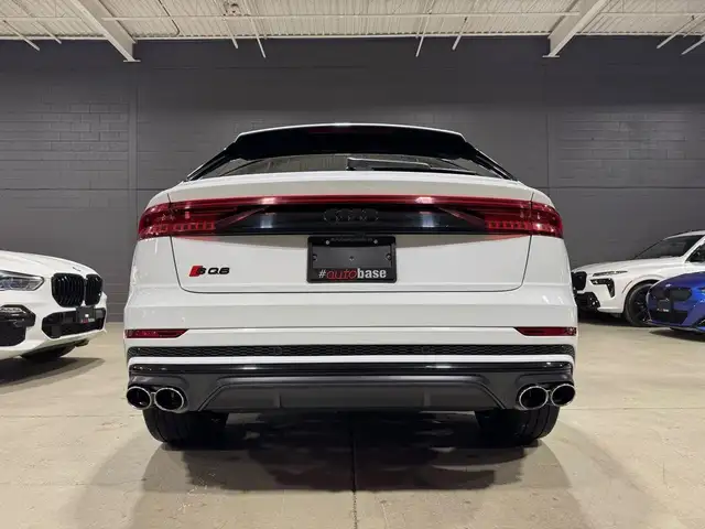 2022 Audi SQ8 BLACK OPTICS MASSAGE RED INTERIOR! in Cars & Trucks in Mississauga / Peel Region - Image 5