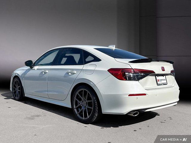 2023 Honda Civic Si Sedan SI| 6-Speed Manual | Sport-Tuned in Cars & Trucks in Cambridge - Image 3