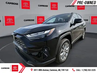 Low Mileage, Leather Seats, Sunroof, Cooled Seats, Wireless Charging, Heated Steering Wheel! With ru...