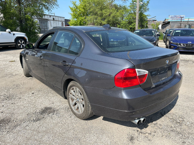 2007 BMW 328 xi Sedan in Cars & Trucks in City of Toronto - Image 3