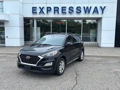 Preferred AWD, 2L LEATHER, SUNROOF, NAVIGATION, WINTER TIRE PACKAGE! Carfax history report available...