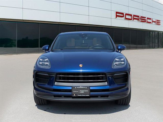 2023 Porsche Macan in Cars & Trucks in London - Image 4