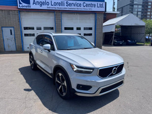2021 Volvo XC40 Momentum T5 AWD Momentum