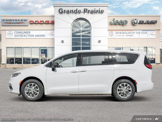 2025 Chrysler Pacifica Select in Cars & Trucks in Grande Prairie - Image 4