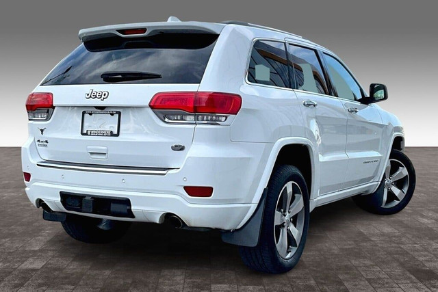 2015 Jeep Grand Cherokee Overland in Cars & Trucks in Edmonton - Image 2