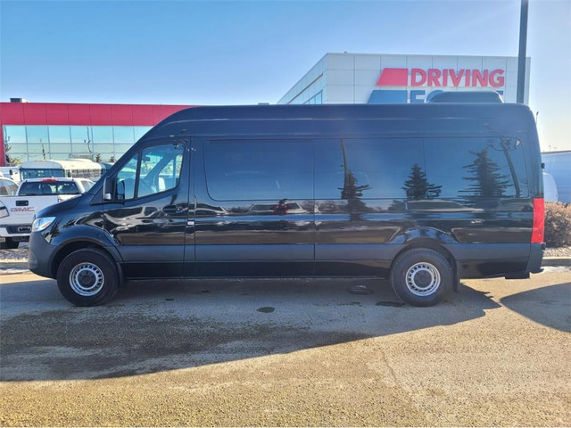  2022 Mercedes-Benz Sprinter Passenger Van in Cars & Trucks in St. Albert - Image 2