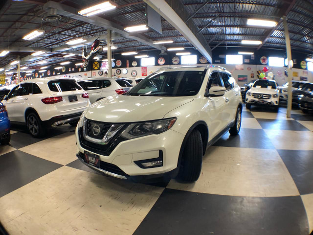 2017 Nissan Rogue SV AWD PANO/ROOF A/CARPLAY H/SEATS B/SPOT CAME in Cars & Trucks in City of Toronto - Image 3