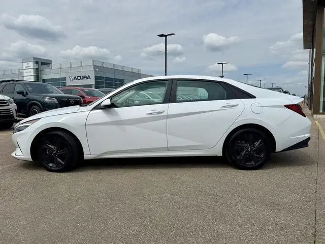 2022 Hyundai Elantra Preferred IVT w/Sun & Tech Package for sale63347526604417121