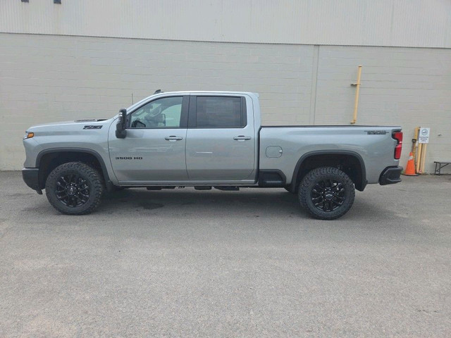 2025 Chevrolet Silverado 3500HD LT in Cars & Trucks in New Glasgow - Image 2