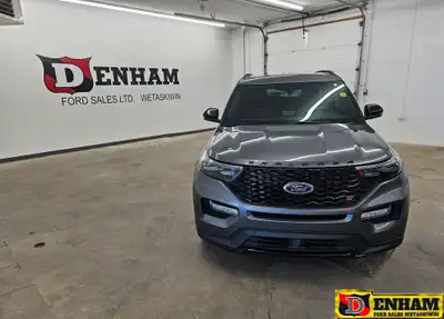 Looking for a great 7 passenger SUV with style and preformance this one is for you! With Fords Twin...