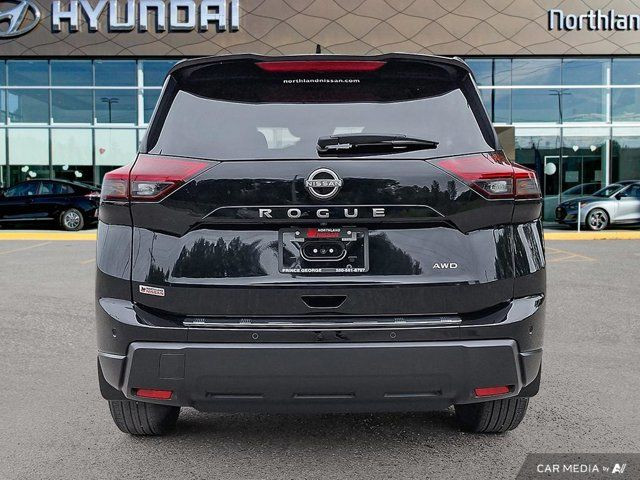 2024 Nissan Rogue S | Heated Seats | Heated Steering | Bluetooth in Cars & Trucks in Prince George - Image 4