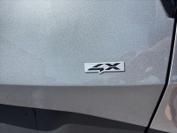 AIR CLIMATISÉ, MAGS, BLUETOOTH, SIÈGES CHAUFFANTS, CAMÉRA DE RECUL, COMMANDES AUDIO AU VOLANT, JAMAI... (image 5)