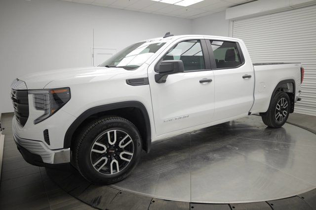 2022 GMC Sierra 1500 Pro in Cars & Trucks in Calgary - Image 2