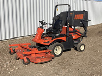 2007 Kubota 72 Inch Ride On Mower F2880E