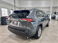 Interested in a reliable companion for your daily adventures around Sherwood Park? Step into this ge... (image 8)