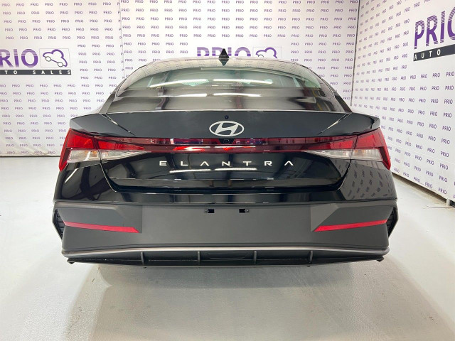 2024 Hyundai Elantra in Cars & Trucks in Ottawa - Image 4