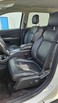 2014 DODGE JOURNEY R/T 3.6L V6 AWD —- FINANCEMENT MAISON DISPONIBLE AVEC ACOMPTE DE 3,000$ +tx--- Li... (image 7)