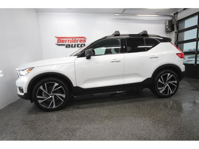 2019 Volvo XC40 R-DESIGN / AWD in Cars & Trucks in Lévis