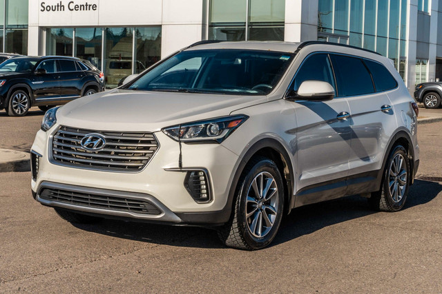 2017 Hyundai Santa Fe XL Premium in Cars & Trucks in Calgary
