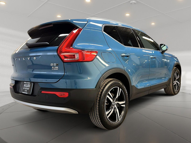 2023 Volvo XC40 B5 PLUS CUIR TOIT PANO NAV 4RM in Cars & Trucks in Laval / North Shore - Image 4