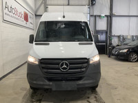 Découvrez le Mercedes-Benz Sprinter 2022 version 2500 4 cyl. en ligne toit surélevé 170 po, une solu... (image 5)