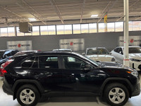 **MONTH-END SPECIAL!** HYBRID POWERED, AWD, SUNROOF, EV MODE, SPORT MODE, ECO MODE, WELL EQUIPPED, V... (image 2)
