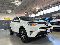 **SPRING SPECIAL!** FEATURING : AWD, ECO MODE, SPORT MODE, SUNROOF, WELL EQUIPPED! FINISHED IN WHITE... (image 1)