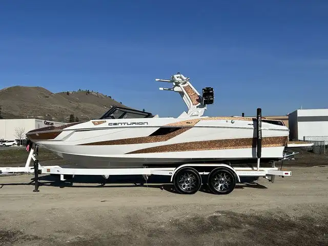 2025 Centurion FE23 in Powerboats & Motorboats in Kelowna - Image 2