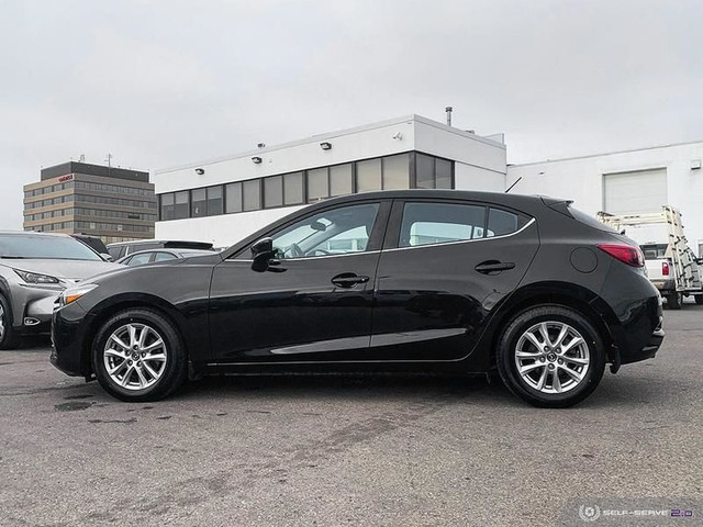 2018 Mazda Mazda3 Sport GS in Cars & Trucks in Edmonton - Image 3