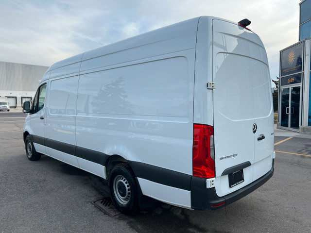 2023 Mercedes-Benz Sprinter Van Sprinter 2500 - CARGO-170 WB in Cars & Trucks in Oakville / Halton Region - Image 2