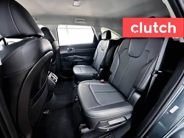 2022 Kia Sorento EX AWD w/ Apple CarPlay, Heated Front Seats, Re in Cars & Trucks in City of Toronto - Image 19